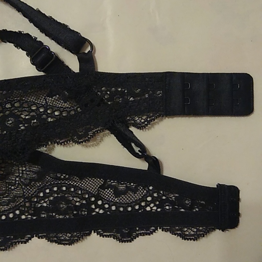 Maidenform 34B Lace Black Bra - Picture 5 of 5